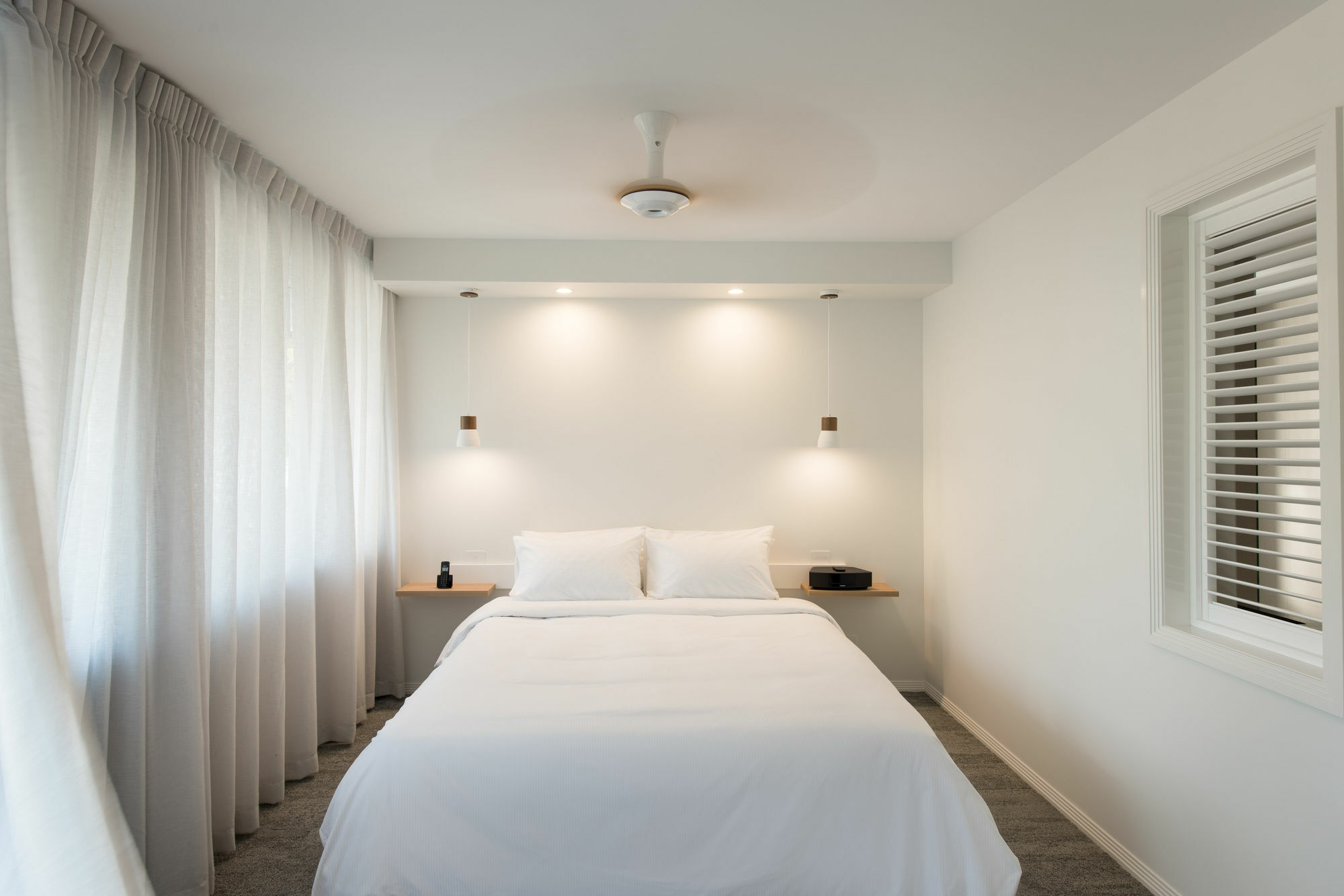 Heart Hotel And Gallery Whitsundays Airlie Beach Ngoại thất bức ảnh